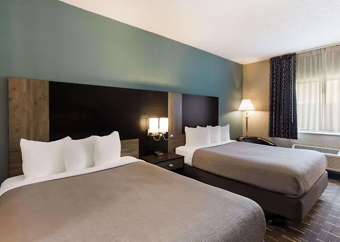 Inn Quality Near Us Highway 34 And I-74