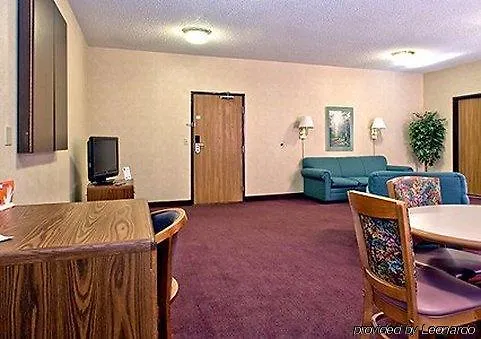 Quality Near Us Highway 34 And I-74 Inn Galesburg